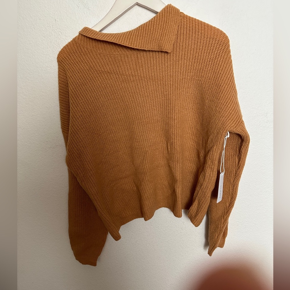 SIX/FIFTY Women’s Rae Foldover sweater in butternut squash size Medium NWT
